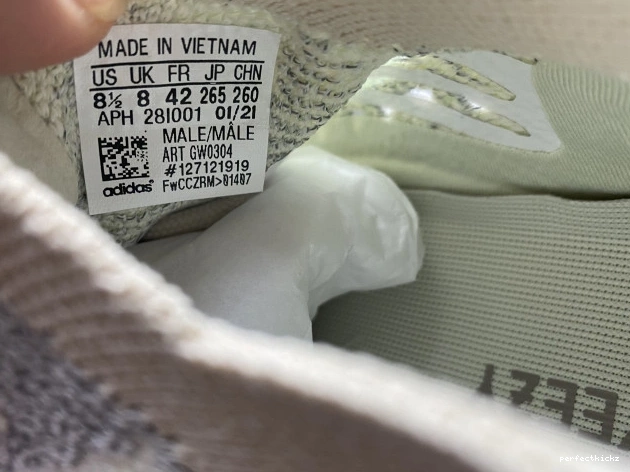 380 Blue Alien GW0304 Yeezy Boost Adidas 0710